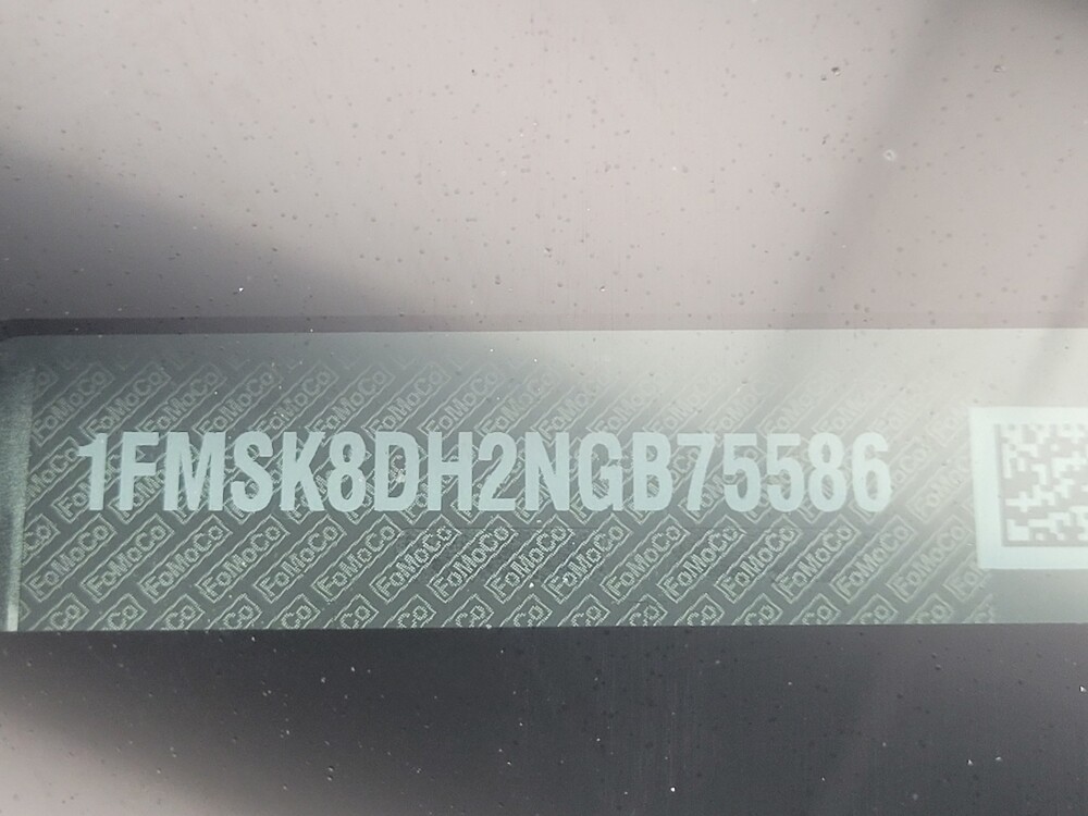 2022 Ford Explorer in Indianapolis, IN 46219 - 18134303 33