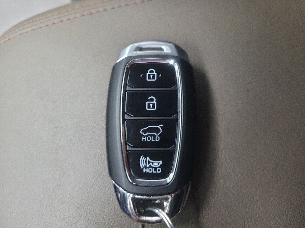 2020 Hyundai Santa Fe in Ft Wayne, IN 46805 - 18134304 32