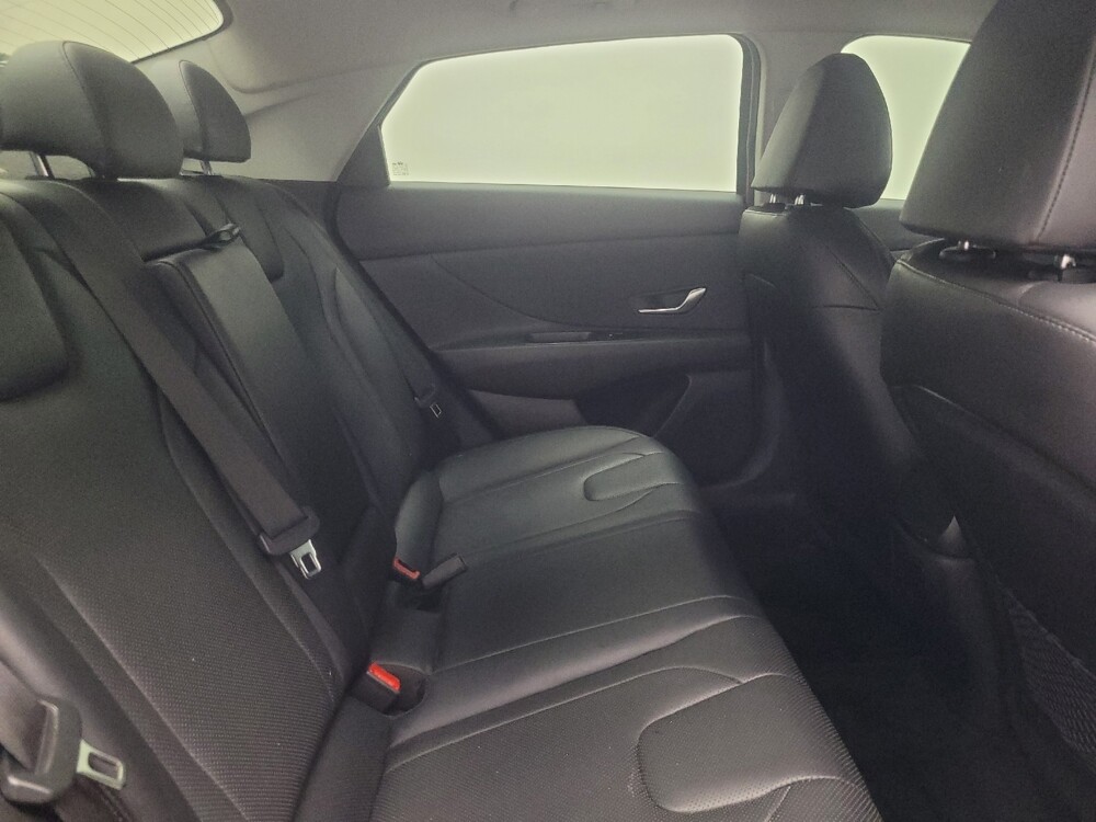 2021 Hyundai Elantra in Indianapolis, IN 46219 - 18134307 19