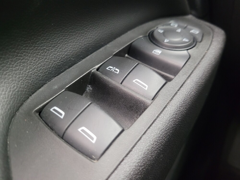 2021 Chevrolet Equinox in Highland, IN 46322 - 18134310 27