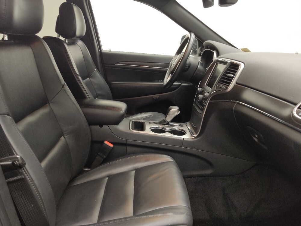 2018 Jeep Grand Cherokee in Indianapolis, IN 46219 - 18134311 21