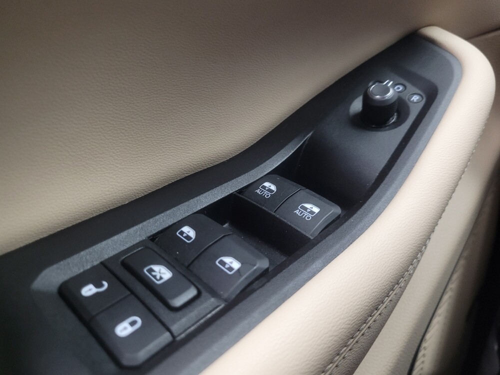 2023 Jeep Grand Cherokee in Indianapolis, IN 46219 - 18134313 27