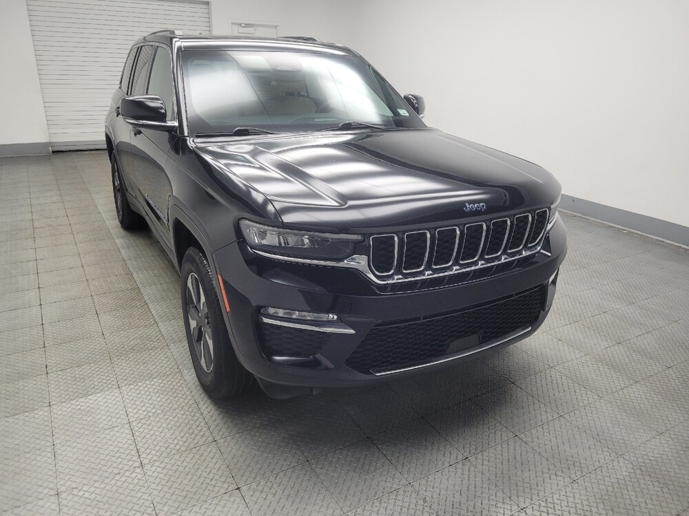 2023 Jeep Grand Cherokee in Indianapolis, IN 46219 - 18134313 13