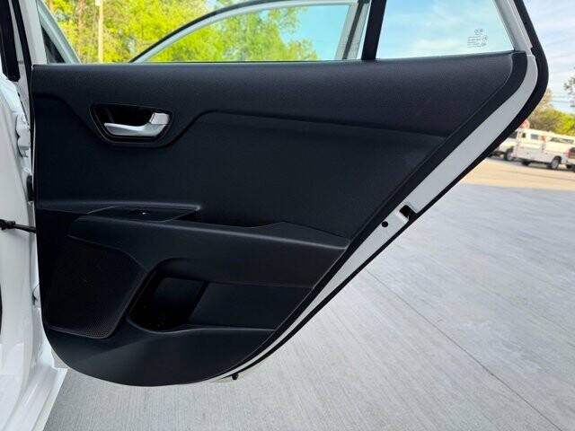 2018 Kia Rio in Knoxville, TN 37920 - 18134314 8