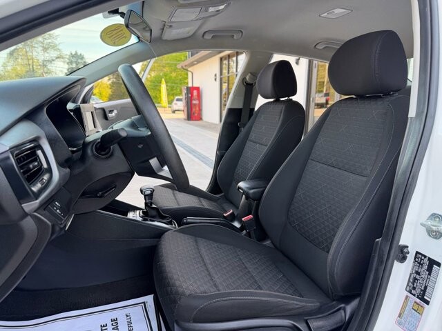 2018 Kia Rio in Knoxville, TN 37920 - 18134314 11