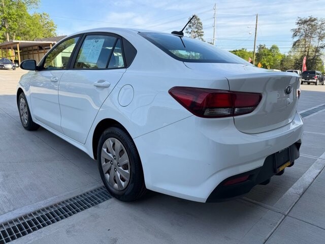 2018 Kia Rio in Knoxville, TN 37920 - 18134314 3