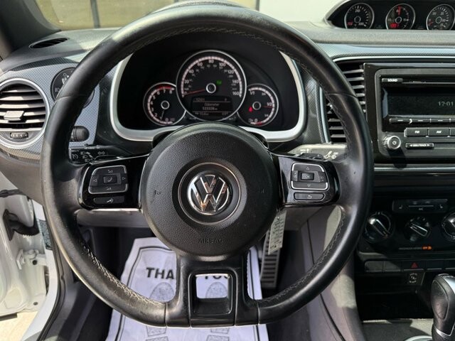 2014 Volkswagen Beetle in Knoxville, TN 37920 - 18134316 13
