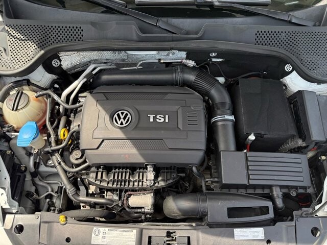 2014 Volkswagen Beetle in Knoxville, TN 37920 - 18134316 27