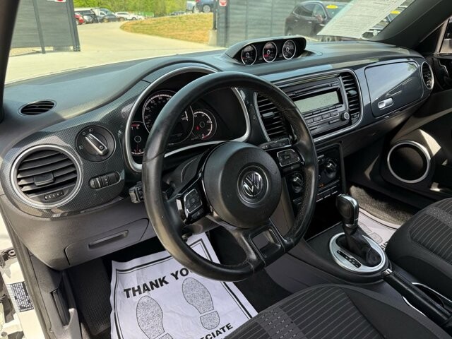 2014 Volkswagen Beetle in Knoxville, TN 37920 - 18134316 7