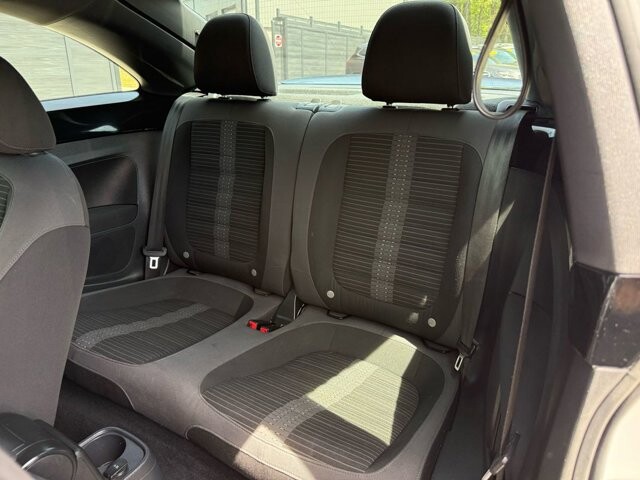 2014 Volkswagen Beetle in Knoxville, TN 37920 - 18134316 9