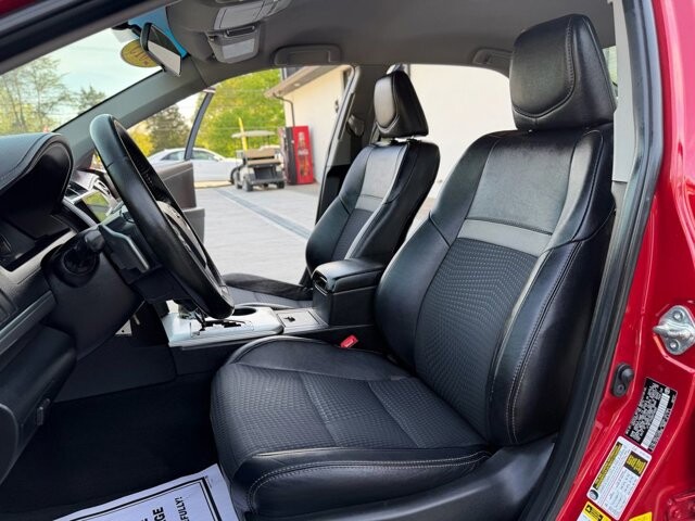 2013 Toyota Camry in Knoxville, TN 37920 - 18134317 10
