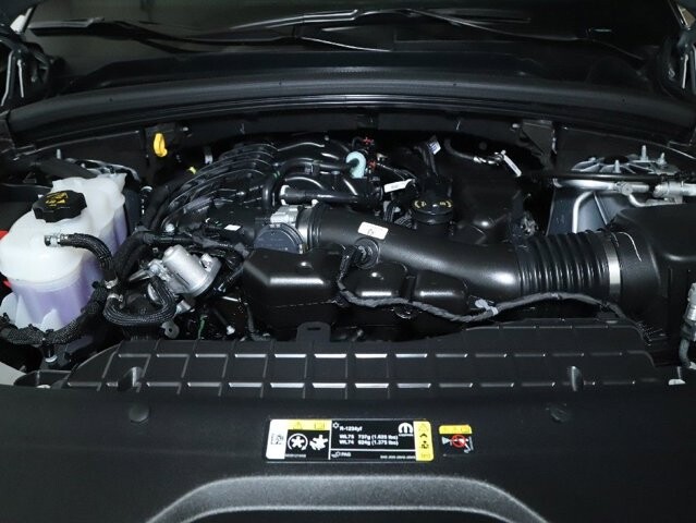 2025 Jeep Grand Cherokee in Bedford, OH 44146 - 18134320 38