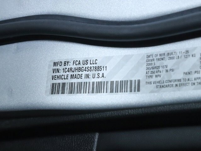 2025 Jeep Grand Cherokee in Bedford, OH 44146 - 18134320 22