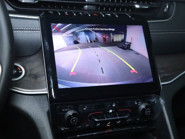 2025 Jeep Grand Cherokee in Bedford, OH 44146 - 18134320 31