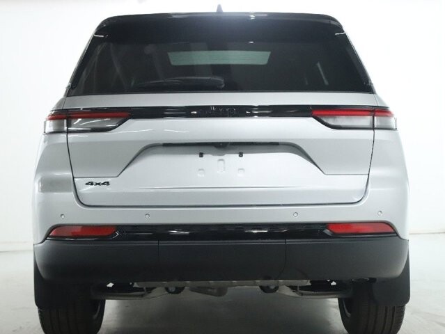 2025 Jeep Grand Cherokee in Bedford, OH 44146 - 18134320 44