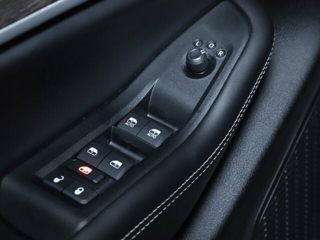 2025 Jeep Grand Cherokee in Bedford, OH 44146 - 18134320 17