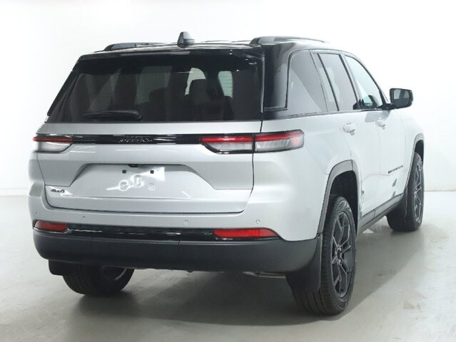 2025 Jeep Grand Cherokee in Bedford, OH 44146 - 18134320 48