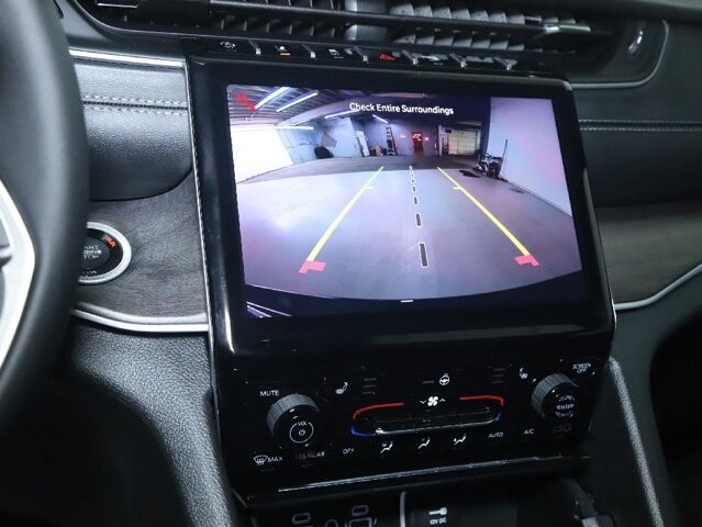 2025 Jeep Grand Cherokee in Bedford, OH 44146 - 18134322 31