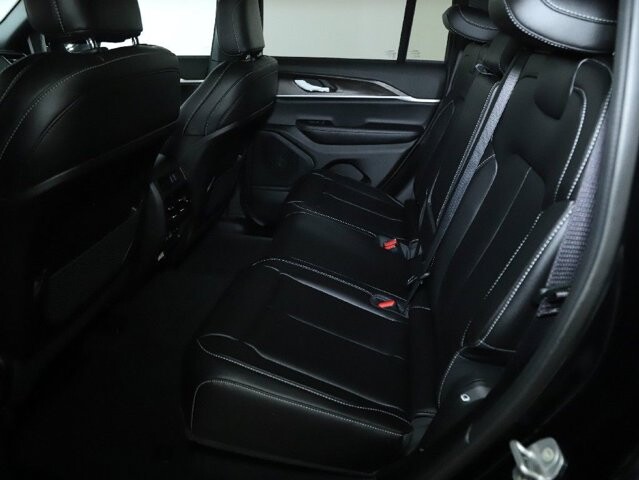 2025 Jeep Grand Cherokee in Bedford, OH 44146 - 18134322 14