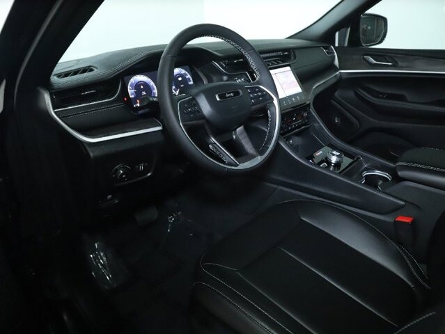 2025 Jeep Grand Cherokee in Bedford, OH 44146 - 18134322 18
