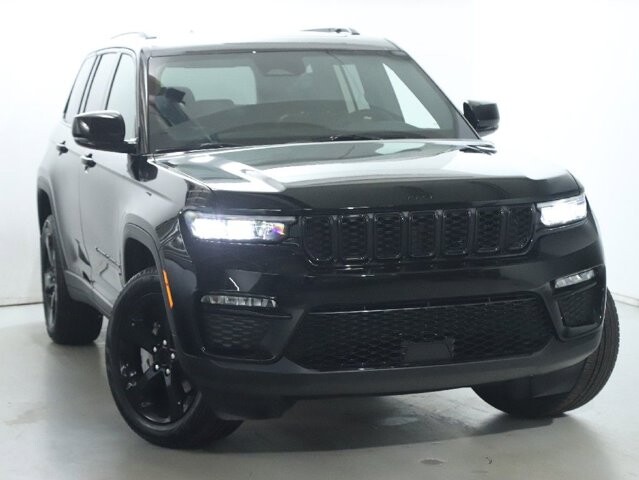 2025 Jeep Grand Cherokee in Bedford, OH 44146 - 18134322 2