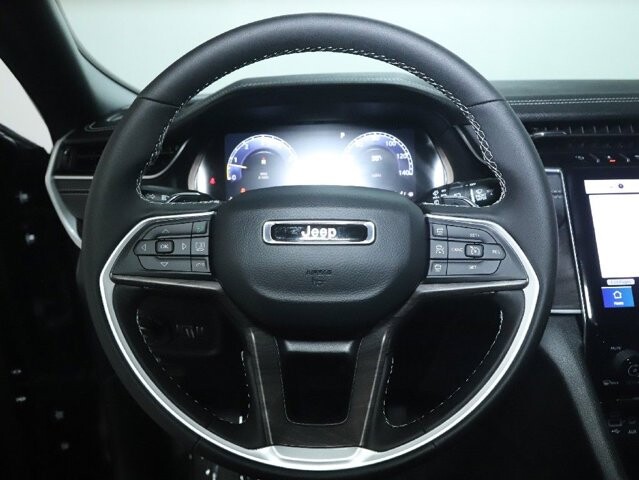 2025 Jeep Grand Cherokee in Bedford, OH 44146 - 18134322 23