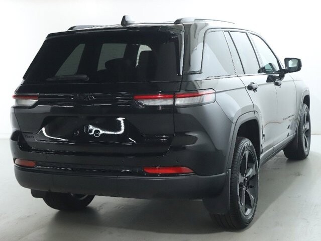 2025 Jeep Grand Cherokee in Bedford, OH 44146 - 18134322 48