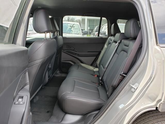 2026 Jeep Cherokee in Bedford, OH 44146 - 18134323 7