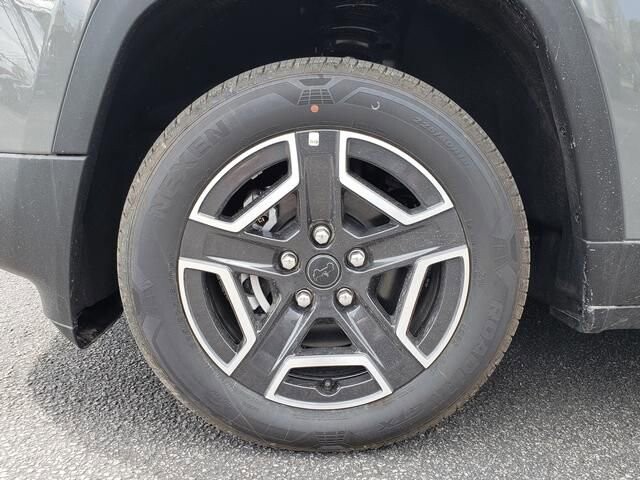 2026 Jeep Cherokee in Bedford, OH 44146 - 18134323 12