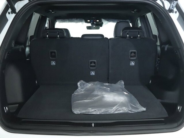 2025 Jeep Grand Cherokee in Bedford, OH 44146 - 18134324 29
