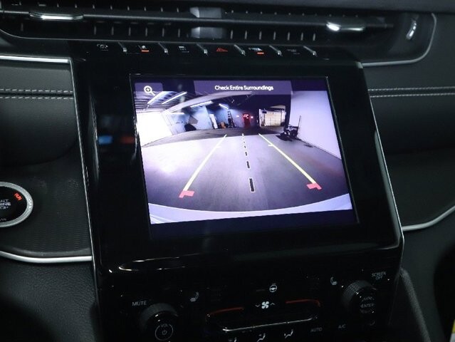 2025 Jeep Grand Cherokee in Bedford, OH 44146 - 18134324 28