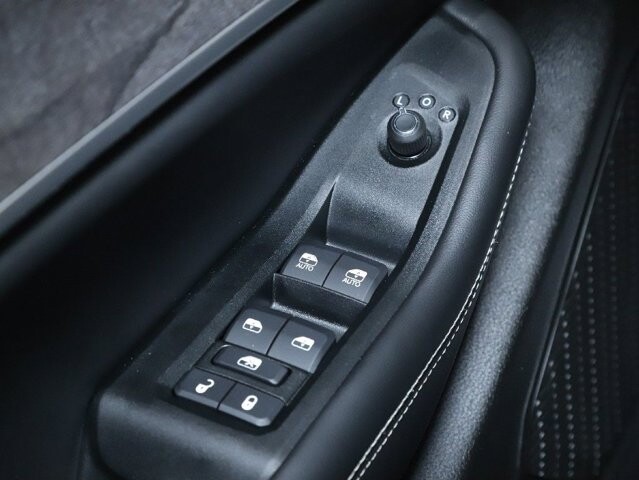 2025 Jeep Grand Cherokee in Bedford, OH 44146 - 18134325 17