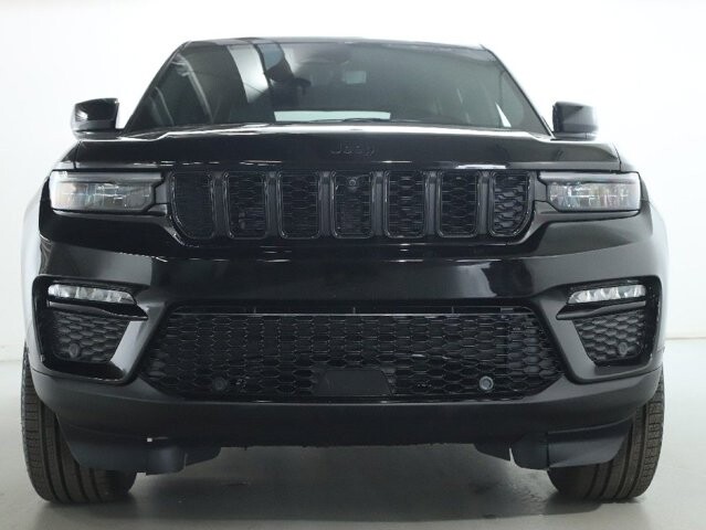 2025 Jeep Grand Cherokee in Bedford, OH 44146 - 18134325 5