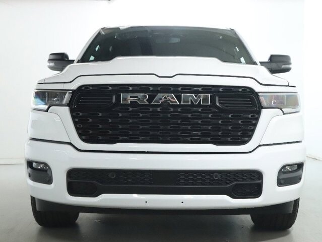 2026 RAM 1500 in Bedford, OH 44146 - 18134327 5