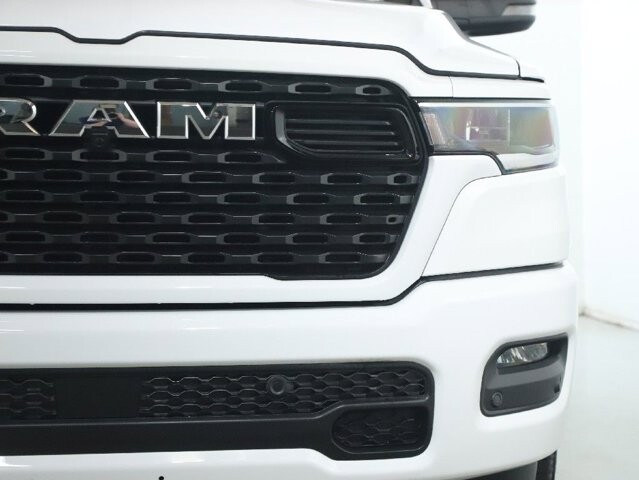 2026 RAM 1500 in Bedford, OH 44146 - 18134327 7