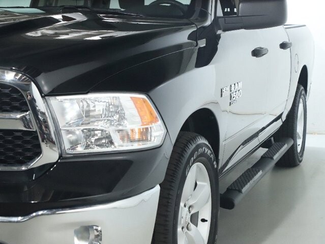 2024 RAM 1500 in Bedford, OH 44146 - 18134329 4