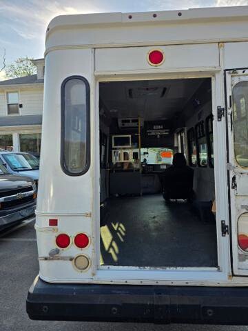 2017 Ford E-350 and Econoline 350 in Blauvelt, NY 10913 - 18134342 29