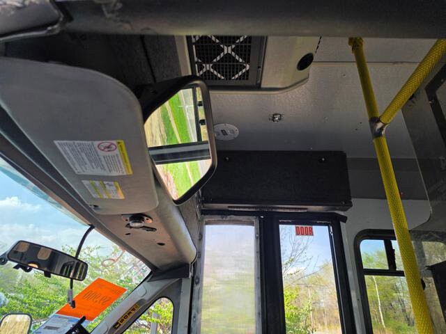 2017 Ford E-350 and Econoline 350 in Blauvelt, NY 10913 - 18134342 22