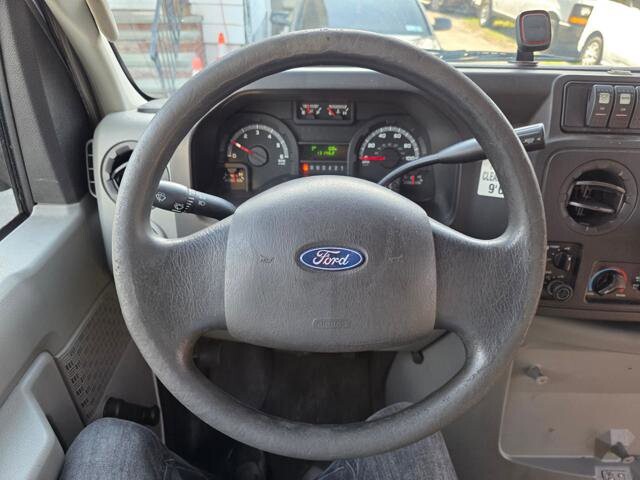 2017 Ford E-350 and Econoline 350 in Blauvelt, NY 10913 - 18134342 13