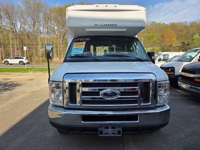 2017 Ford E-350 and Econoline 350 in Blauvelt, NY 10913 - 18134342 3