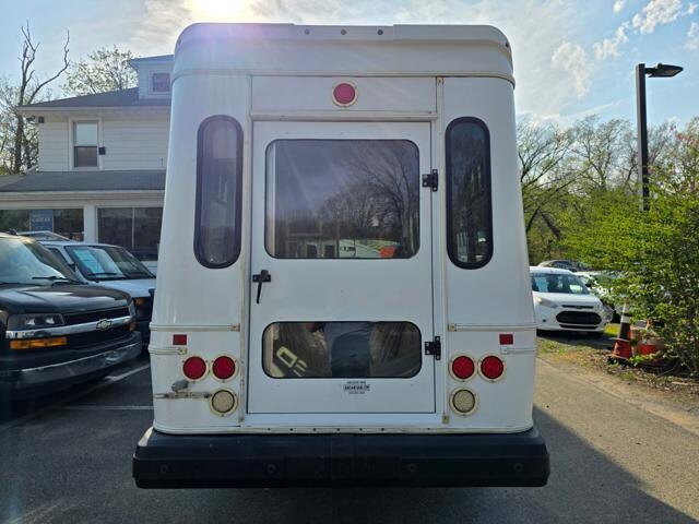 2017 Ford E-350 and Econoline 350 in Blauvelt, NY 10913 - 18134342 7