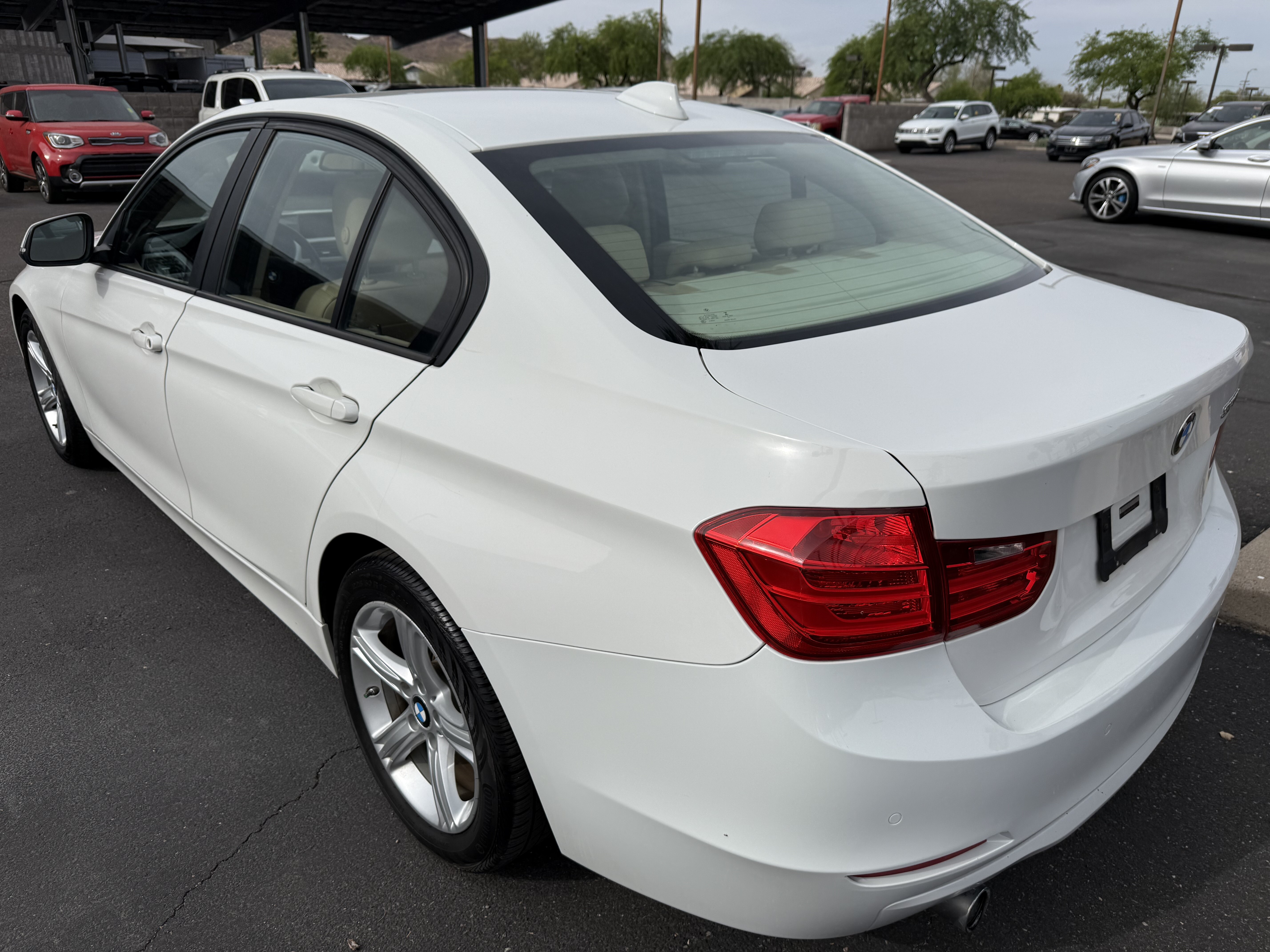 2015 BMW 320i in Phoenix, AZ 85022 - 18134346 6