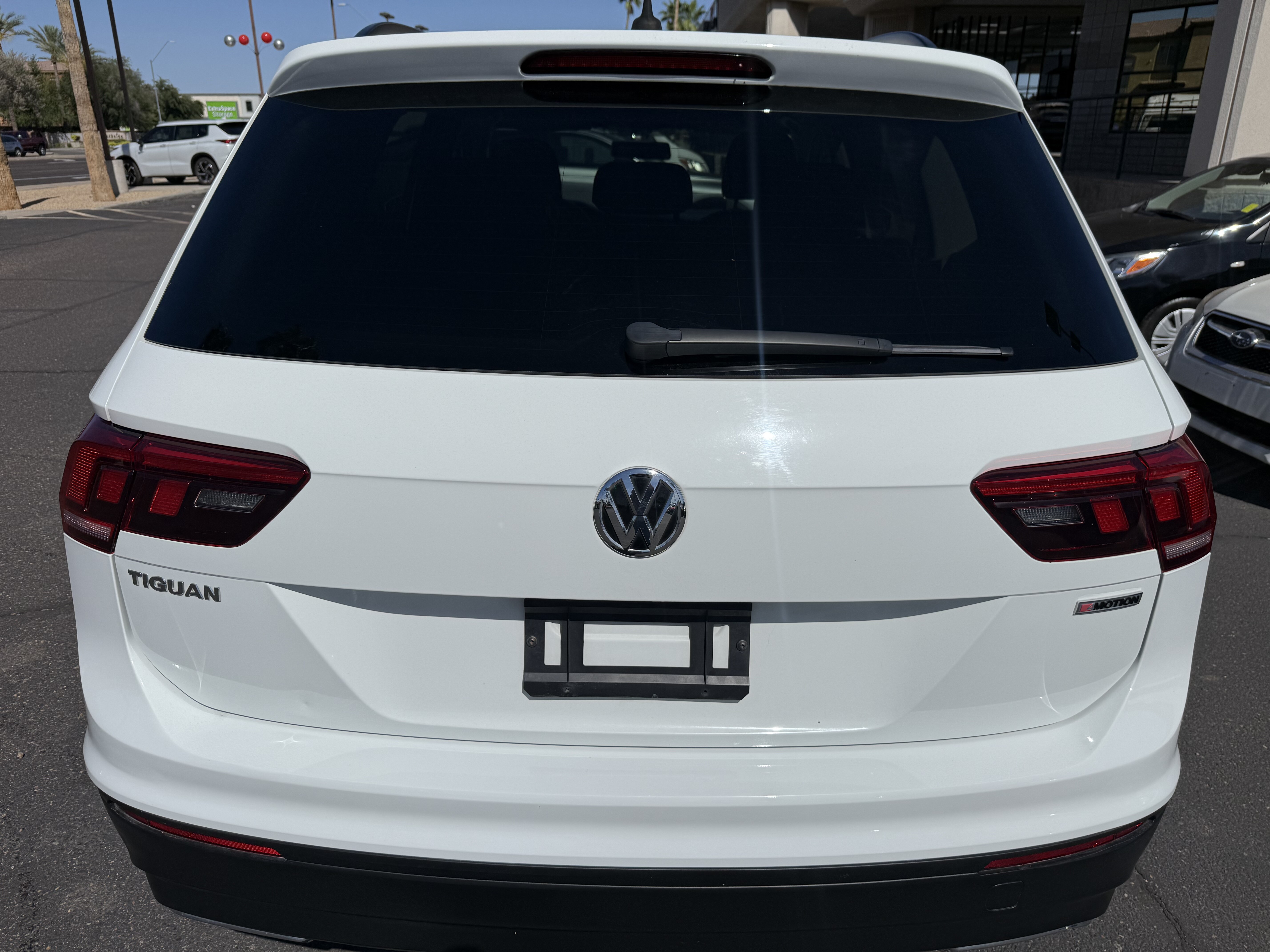 2020 Volkswagen Tiguan in Phoenix, AZ 85022 - 18134349 5