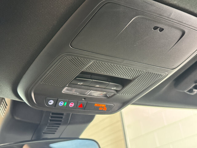 2025 Chevrolet Traverse in Burlington, WI 53105 - 18134362 36