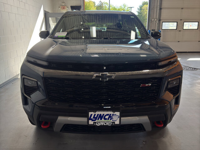 2025 Chevrolet Traverse in Burlington, WI 53105 - 18134362 8