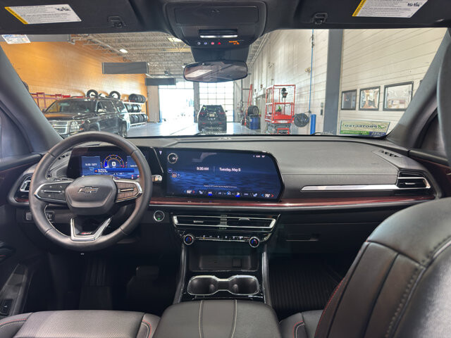 2025 Chevrolet Traverse in Burlington, WI 53105 - 18134362 14