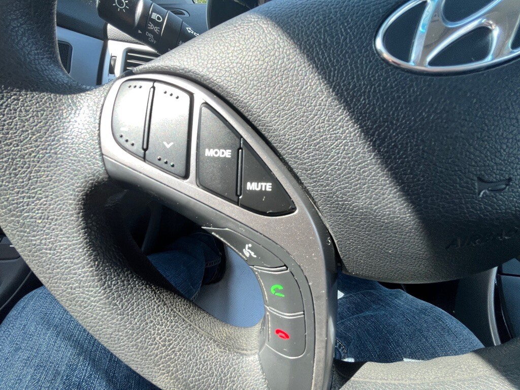 2013 Hyundai Elantra in Fairview, PA 16415 - 18134371 12
