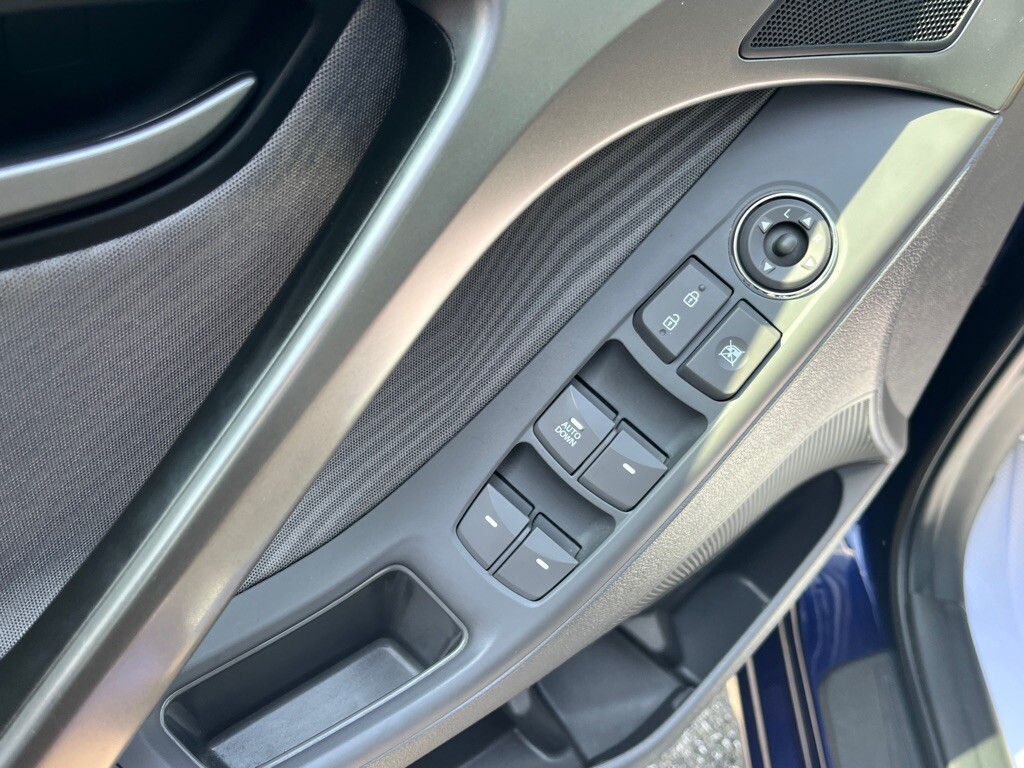 2013 Hyundai Elantra in Fairview, PA 16415 - 18134371 10