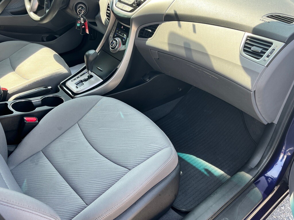 2013 Hyundai Elantra in Fairview, PA 16415 - 18134371 2