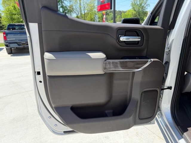 2020 Chevrolet Silverado 1500 in Knoxville, TN 37920 - 18134374 7